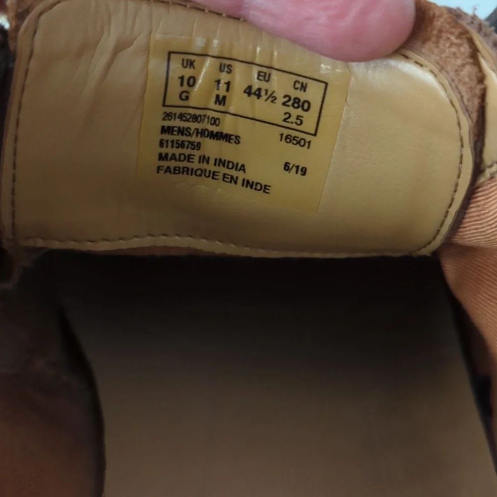 EUC Like New Clarks mens brown leather dress shoe 11 - Picture 10 of 12